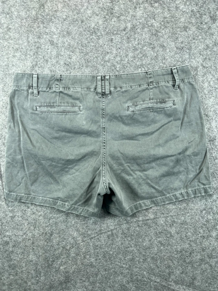 Pantalones Cortos Chinos Merona Gris para Mujer 38W Sarga Tiro Medio Bolsillos Informales Damas Foto 2 de 4