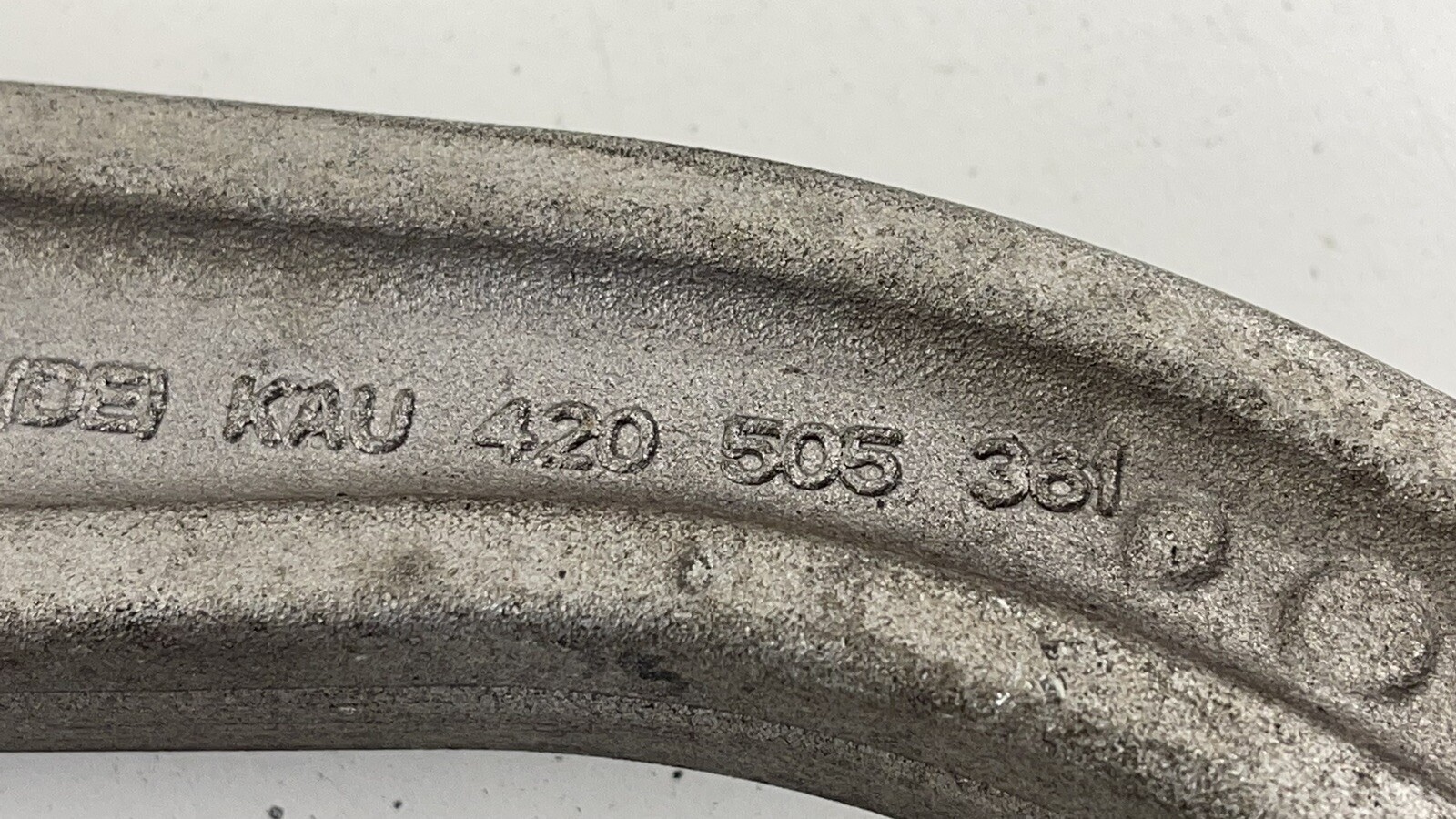 08-15 AUDI R8 SPYDER DRIVER LEFT REAR UPPER CONTROL ARM 420 505 323 D OEM