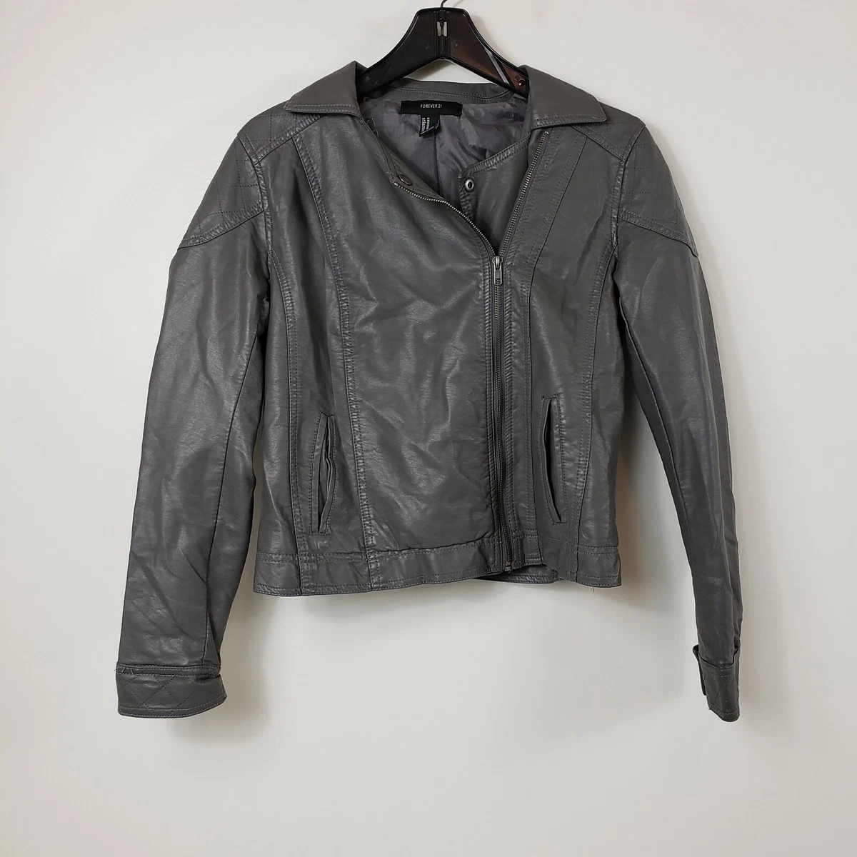 Forever 21 hotsell leather jacket womens