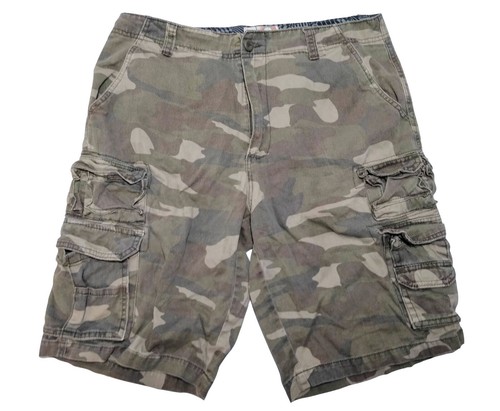 Vintage OP Camo Cargo Shorts - Men Size 