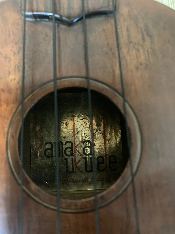 Ukelele soprano Kamaka Hf-1 Gold Label Foto 4 de 4