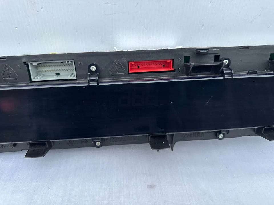 Renault Scenic MK2 Speedo Display Cluster Instrument Digital Clocks P8200494955A - Image 4 of 4