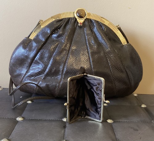 Vintage Judith Leiber Brown Leather With Coin Purse - Picture 5 of 7