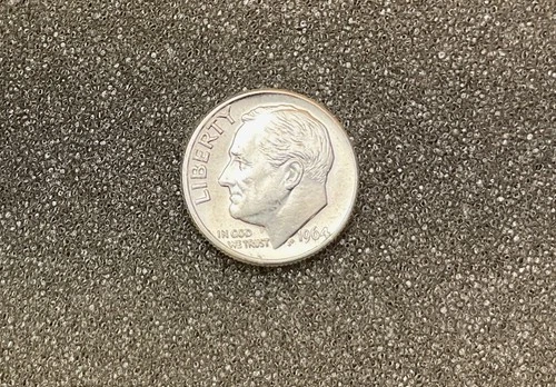 1964-D Roosevelt Dime #3061 Crows Feet Roosevelt, B-Unc. *FREE SHIPPING to YOU*