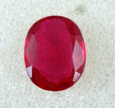 Natural Utah Beryl Bixbite Red Emerald 7.35 Carat Oval Gemstone Certified T6331