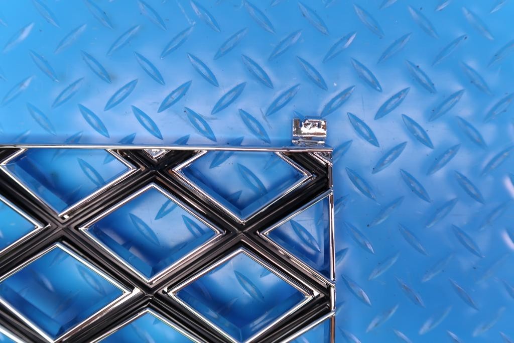 Bentley Continental Flying Spur Mulliner main radiator grille #12428