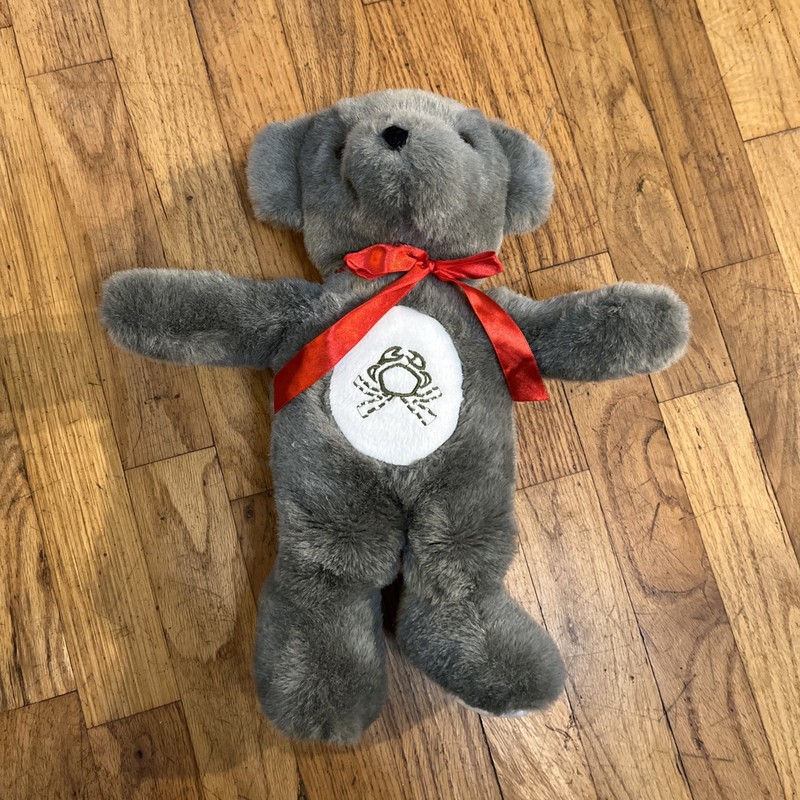 Kuddle Me Toys Grey Bear W/Red Bow & Crab Design Plush Los Angeles CA 14” Tall