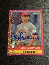 SIGNED 2025 Topps Heritage Pink Sparkle Nick Martinez #444 Cincinnati Reds SP