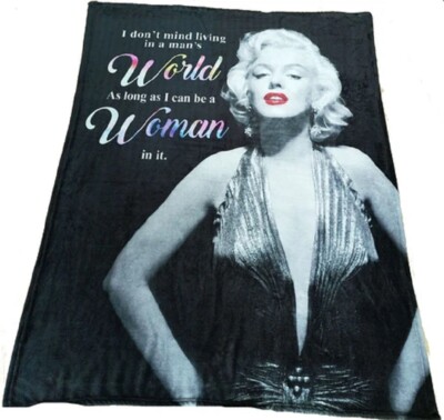 New Woman in the World Marilyn Monroe Plush Fleece Throw Gift Blanket Sexy  Photo