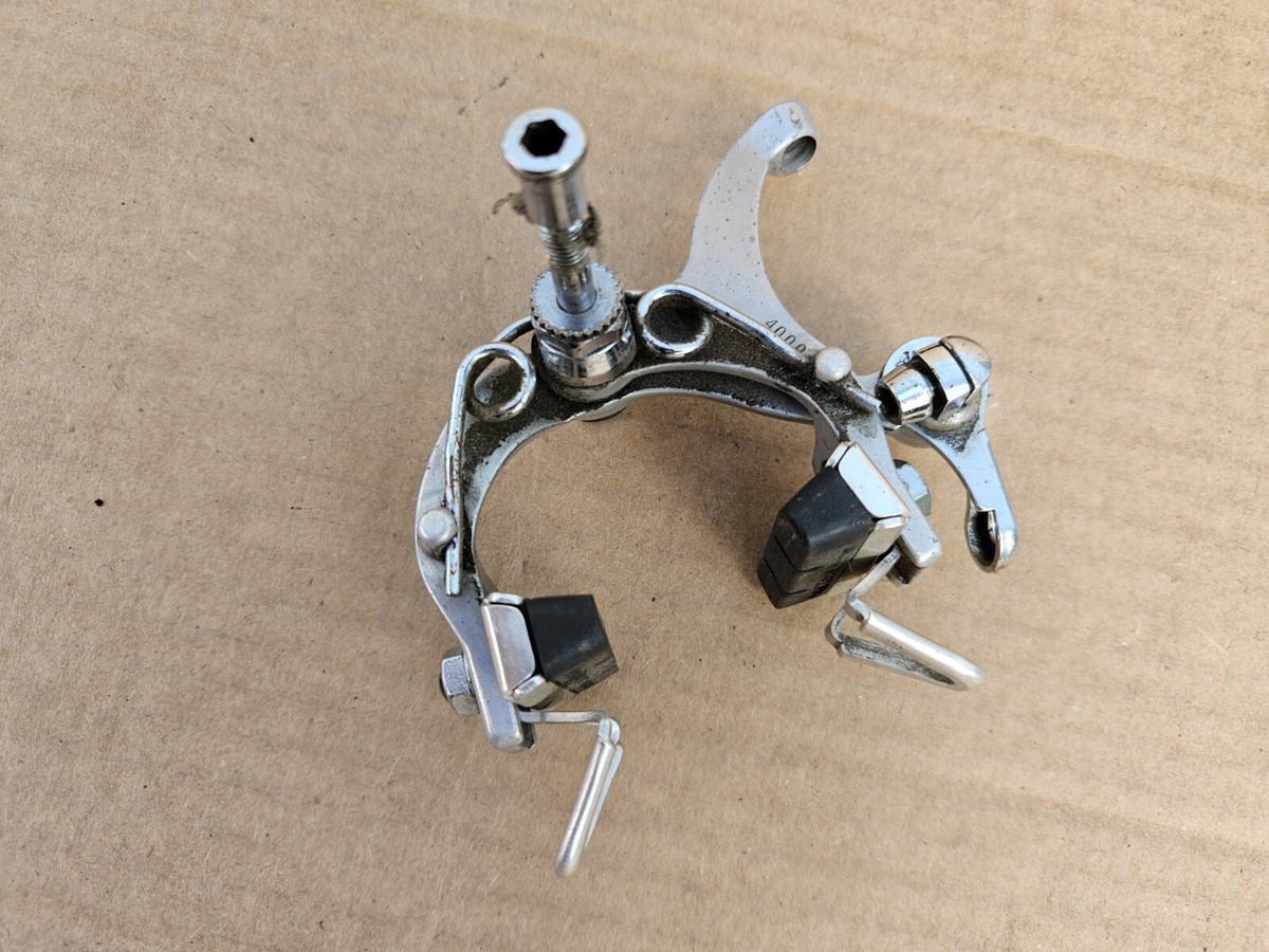 vintage genuine SUNTOUR CYCLONE ROAD STYLE BRAKE LEVERS