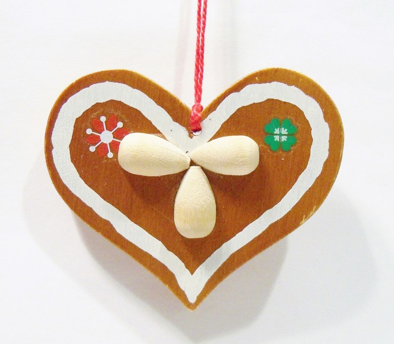 Steinbach Germany Gingerbread Cookie Heart Wooden Wood Vintage 1970's Ornament