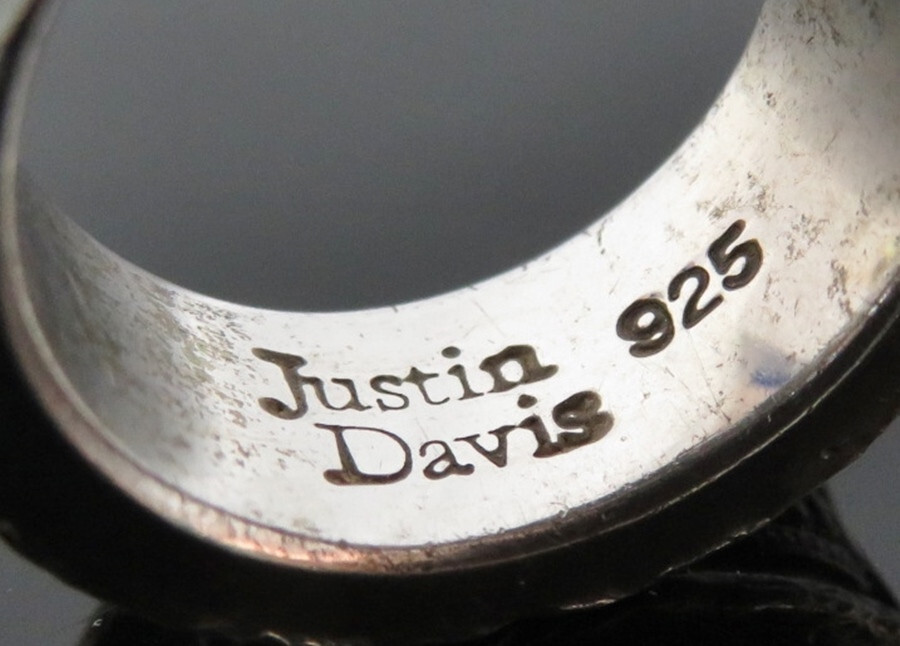 Authentic Justin Davis Crown Motif Sterling Silver 925 Black Authentic Justin Davis Crown Motif Sterling Silver 925 Black