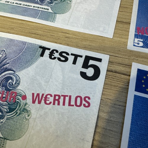 x7 De La Rue Cash Systems currency, house note 500, 5, 5, 5, 5, 5, 5 test Sample - Picture 2 of 5