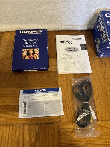 Olympus Digital Camera SP 700 6.0MP Silver WORKS! W BOX - Picture 4 of 14