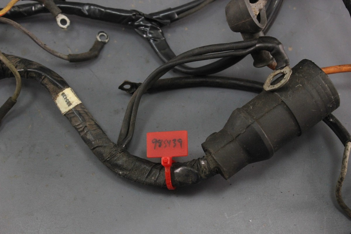 OMC 0985439 Cobra 2.3L 1988-1989 Engine Wire Wiring Harness