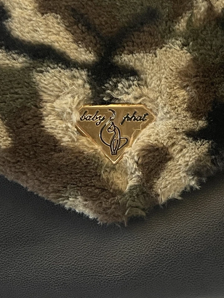 VTG BABY PHAT Y2K Black Brown Camo Faux Fur Flap Chainstrap Crossbody Bag RARE - Image 2 of 4