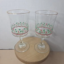 Libbey's Holiday Wine Glasses with Holly Berry and Gold Trim, Set of 2