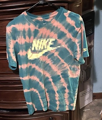 Mens Small Multicolor Tie Dye Nike Old School Throwback Graphic T Shirt!