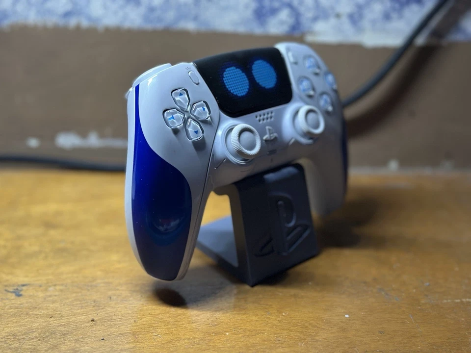 Astro Bot PS5 Controller | Custom DualSense | Hall Sticks | Case & Cable | Mint  - Image 3 of 4