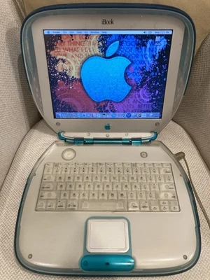 Vintage Apple iBook Clamshell Blueberry - Image 1 of 4
