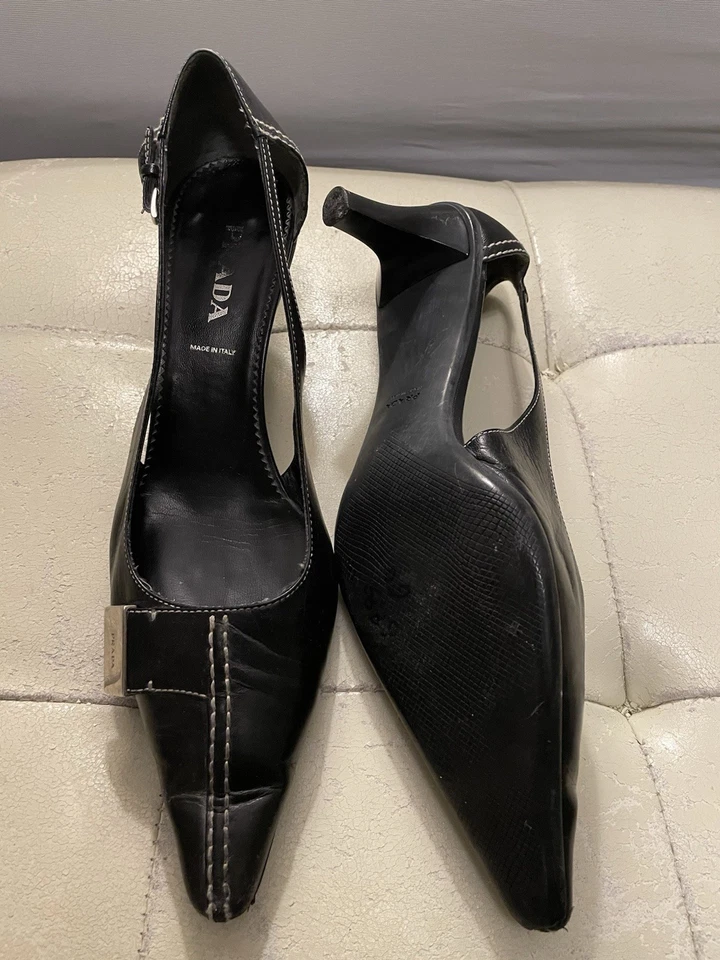 Tacones de gatito vintage de cuero suave negro Prada talla 39,5 punta puntiaguda del Reino Unido Foto 2 de 4