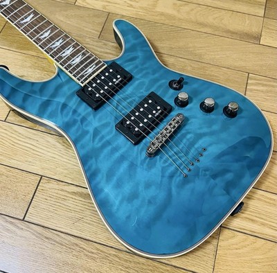 Schecter Omen 6 Extreme Diamond Series. Includes Guitar Case.
