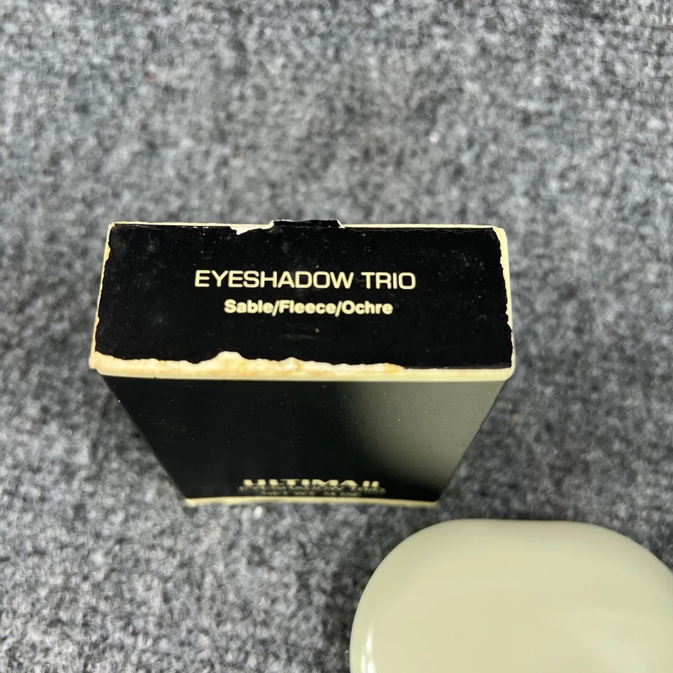 Vintage Ultima II Eyeshadow Trio Sable/Fleece/Ochre New in Box (Wear on Box) - Image 2 of 4