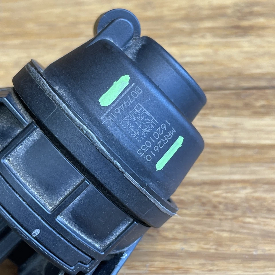 Motor de vacío del acelerador de admisión de aire izquierdo OEM 2013-2018 AUDI RS7 4,0 L V8 Foto 4 de 4