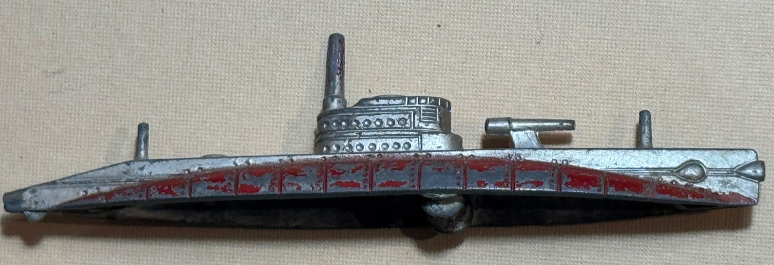 Vintage TootsieToy 4" Submarine Made in USA