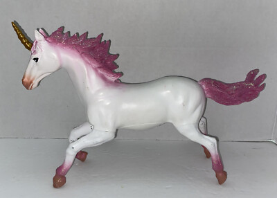 Major Trading Co. 13  Rubber White & Pink Glitter Unicorn Figure