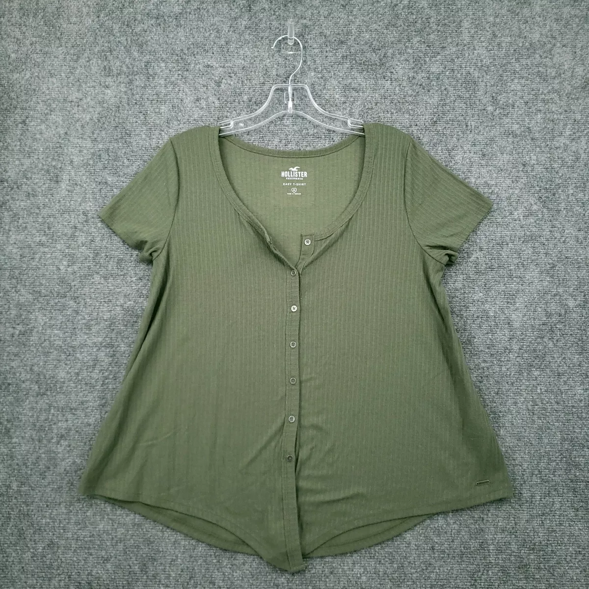 Hollister easy sales t shirt