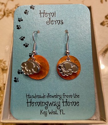 NIB Darling Six Toe Paw Earrings Hemi Jems Hemingway House - Main Image