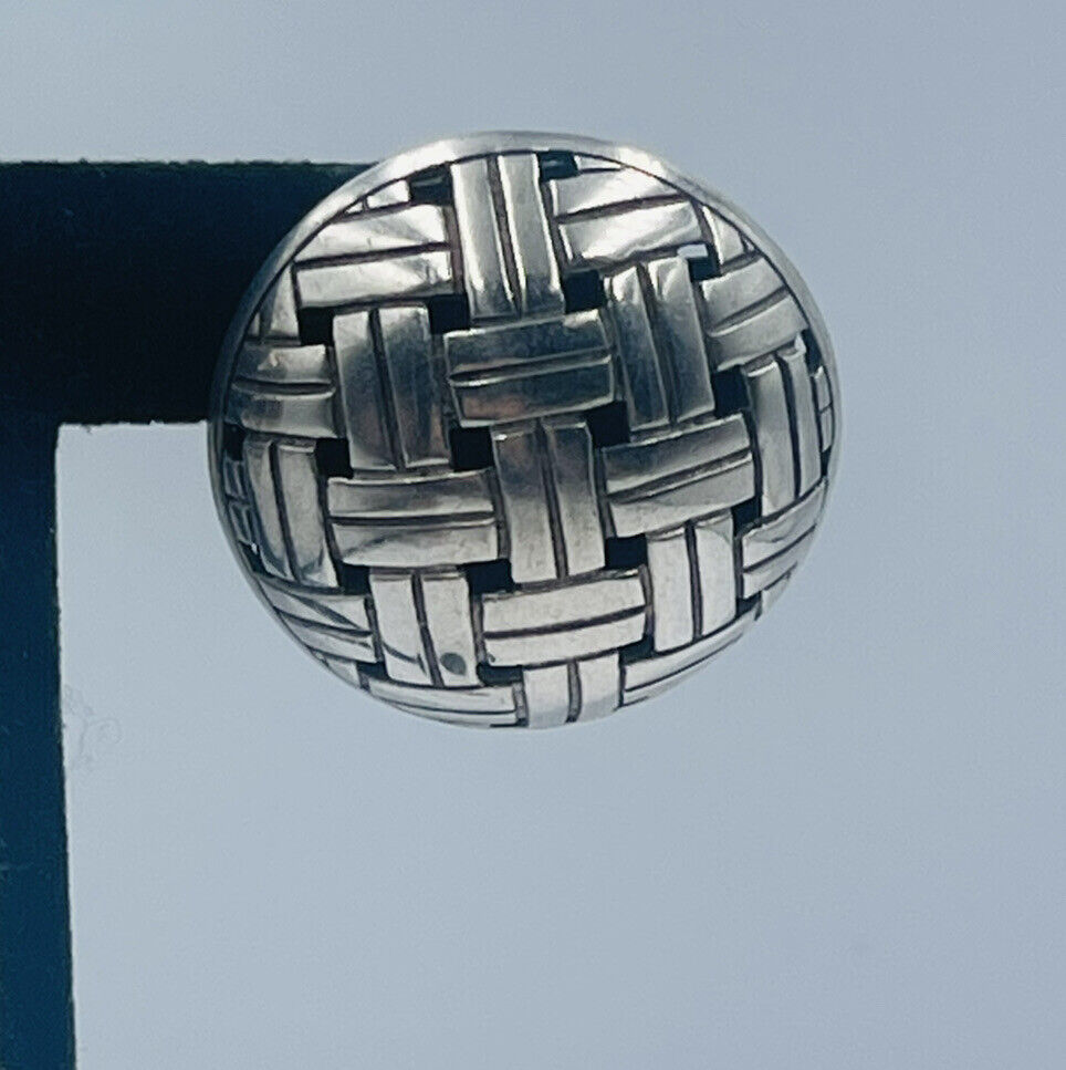 Picture 2 of 6