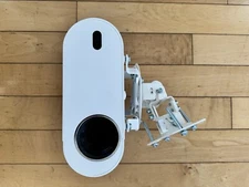 Projector With Ceiling Mount And Google Chromecast 