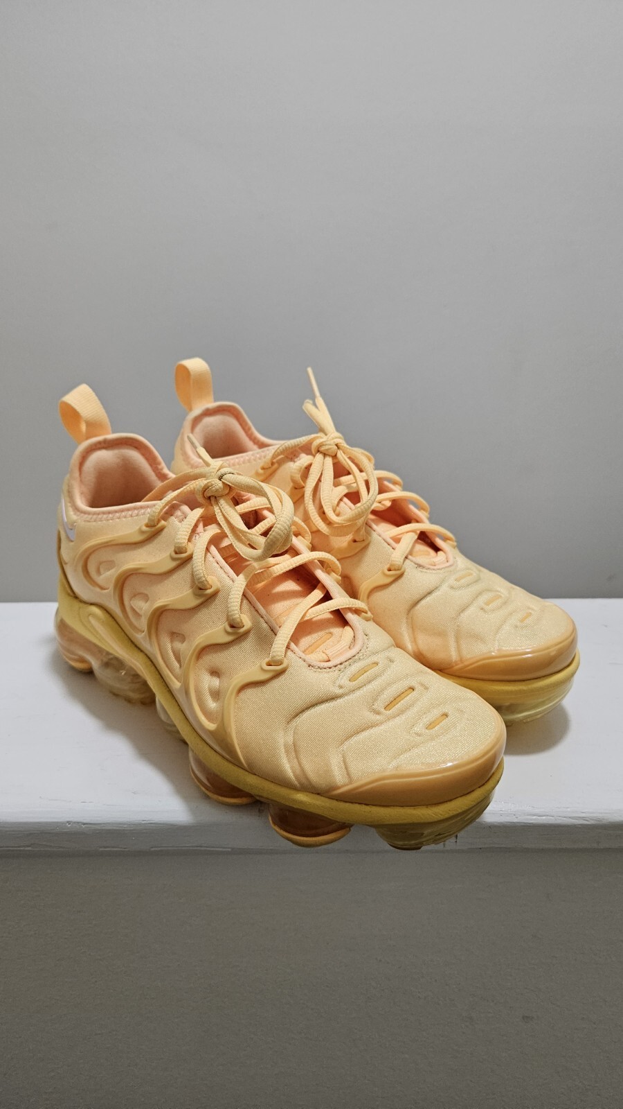 nike vapormax plus yolk