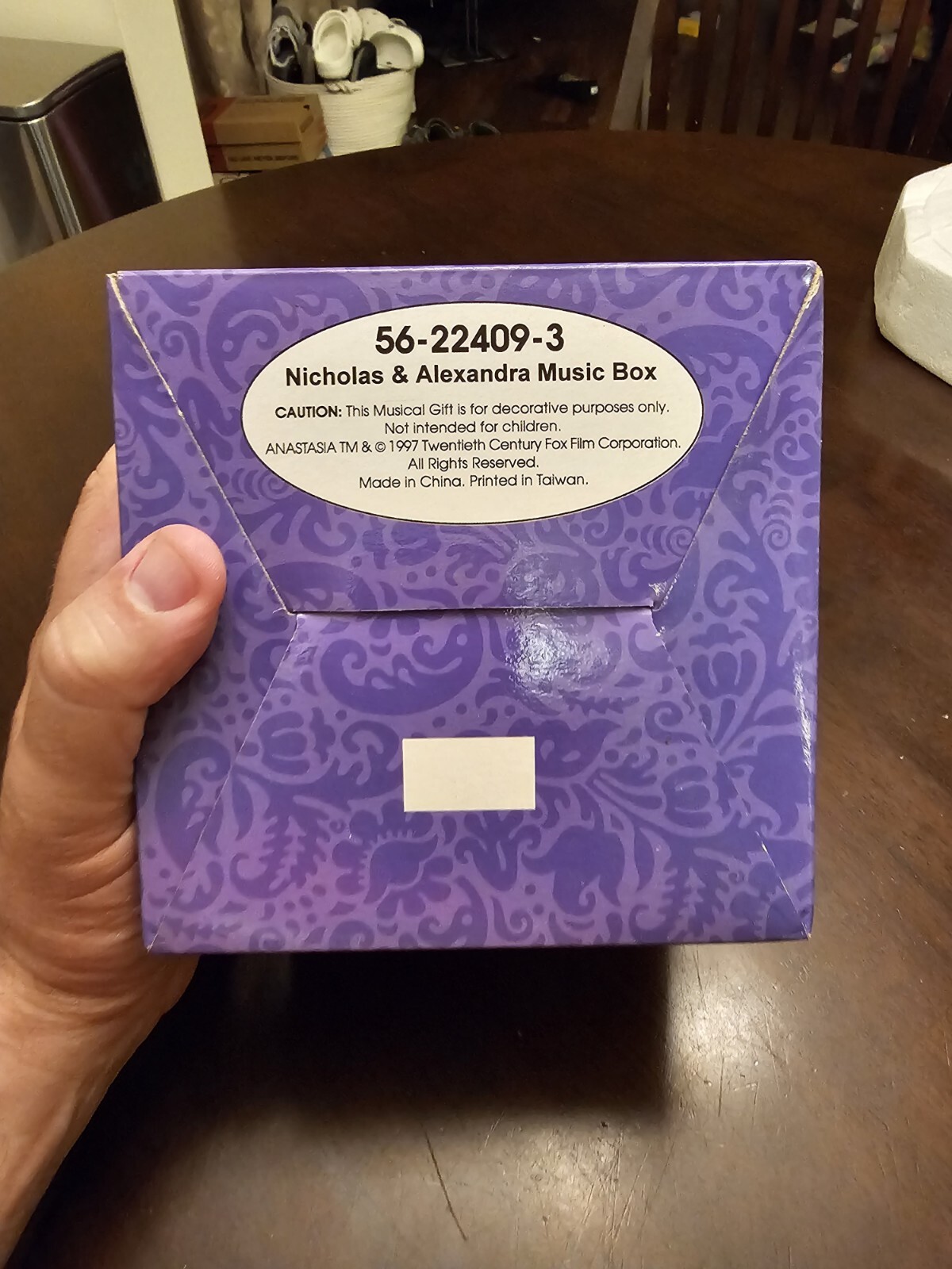 san-francisco-music-box-company-anastasia-alexandra-and-nicholas-hinged