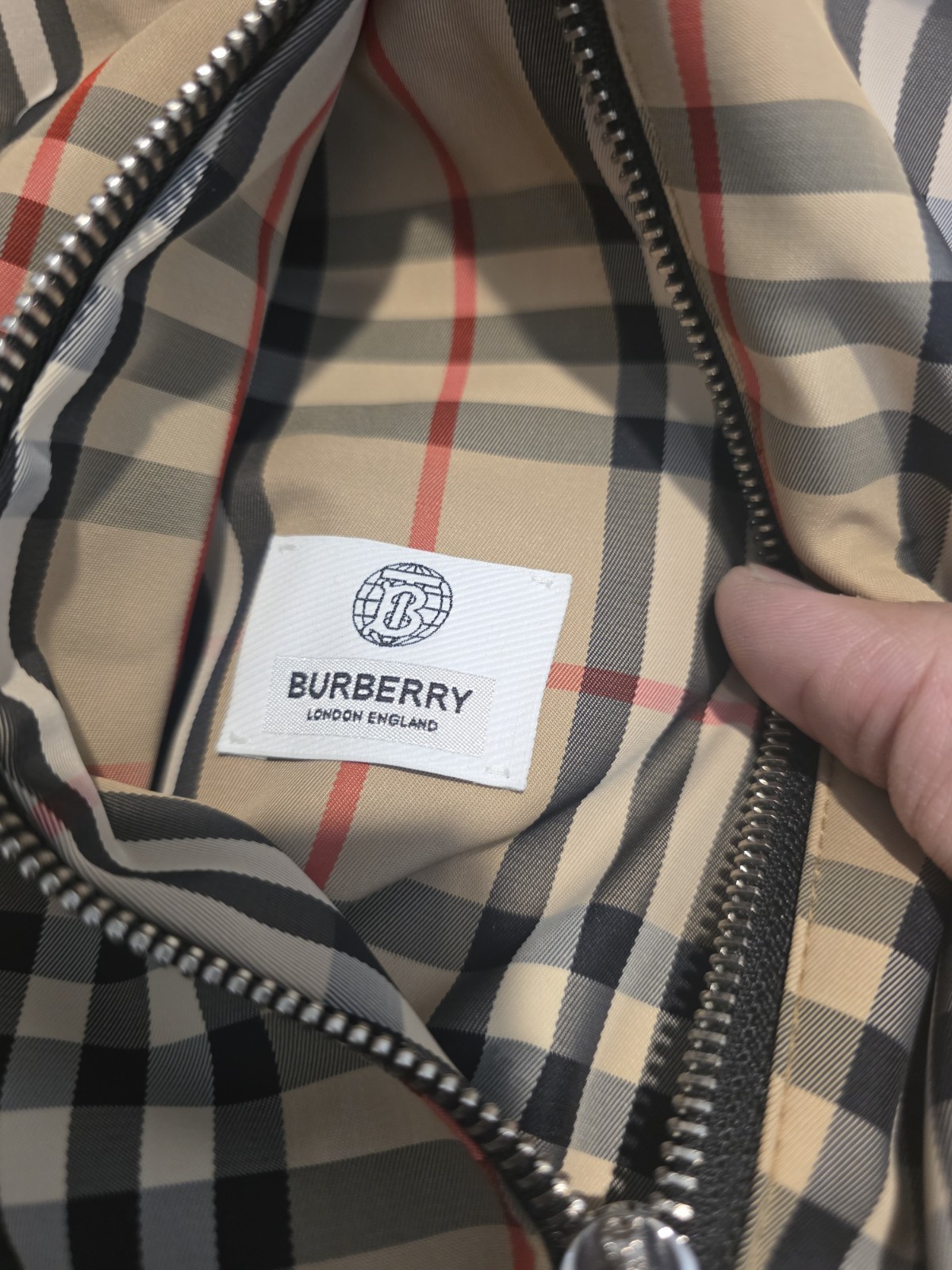 Authentic Burberry Nylon Jacket Reversible Nova C… - image 3