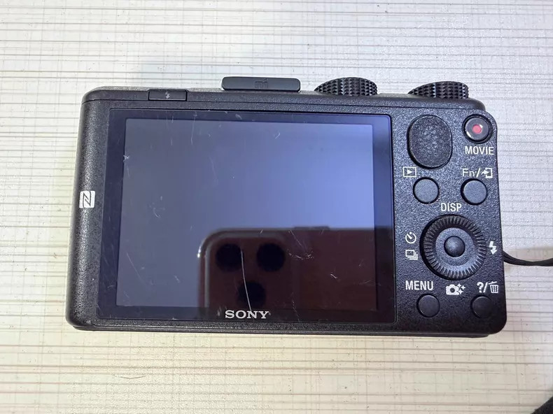 Sony Cyber-shot サイバーショットDSC-RX100M2 Sony Cyber-shot DSC-RX100 II 20.2MP Digital Camera - Black (Kit w