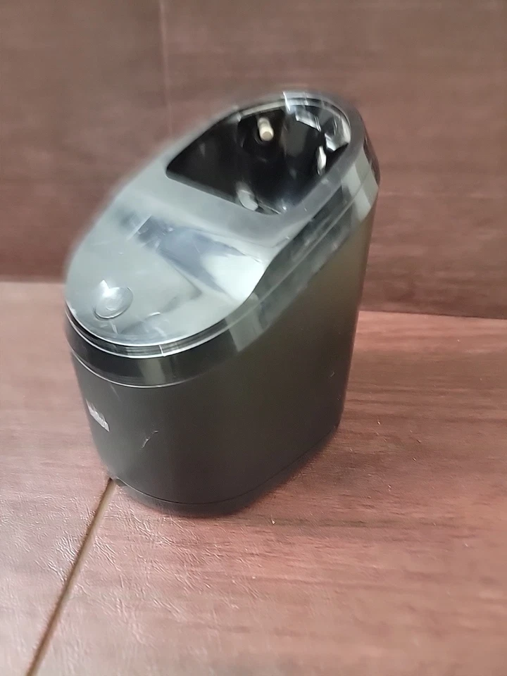 Braun 5430 Cleaning/Clean Center Series 8 & 9 charging station base stand S8 S9 - Image 2 of 4