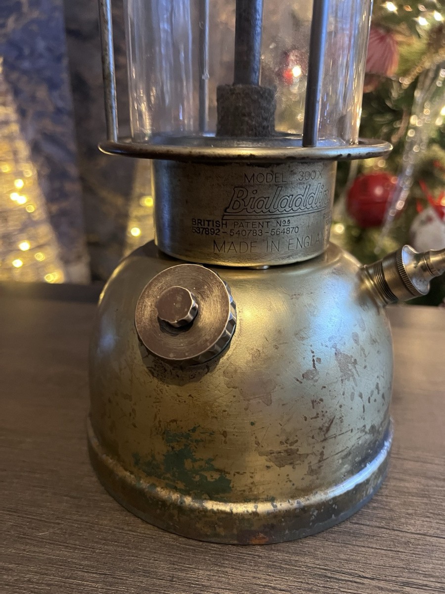 Super collectible Vintage Antique Original Bialaddin 300X Pressure