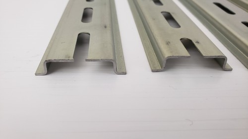 12 Wago 12" DIN Mounting Slotted Carrier Rails 35 X 7.5 MM Zinc Plated Steel - Picture 5 of 7