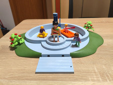 Playmobil Freizeit Rundplattform mit Figuren, Liegen, Sonnenschirm & Zubehör
