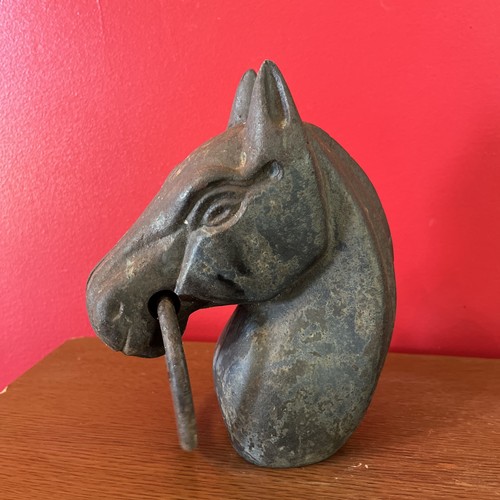 Vintage Cast Iron Metal Horse Head Hitching Post. Fence Topper W/ Ring - Picture 2 of 3