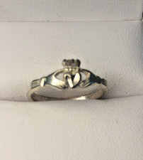 Vintage 925 Sterling Silver Irish Claddagh Ring Size 5 Celtic Hands Love 
