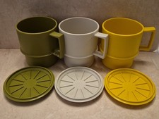 Vintage Retro Tupperware Ernte stapelbar Kaffee Tee Becher x3 Deckel 2 x Becher