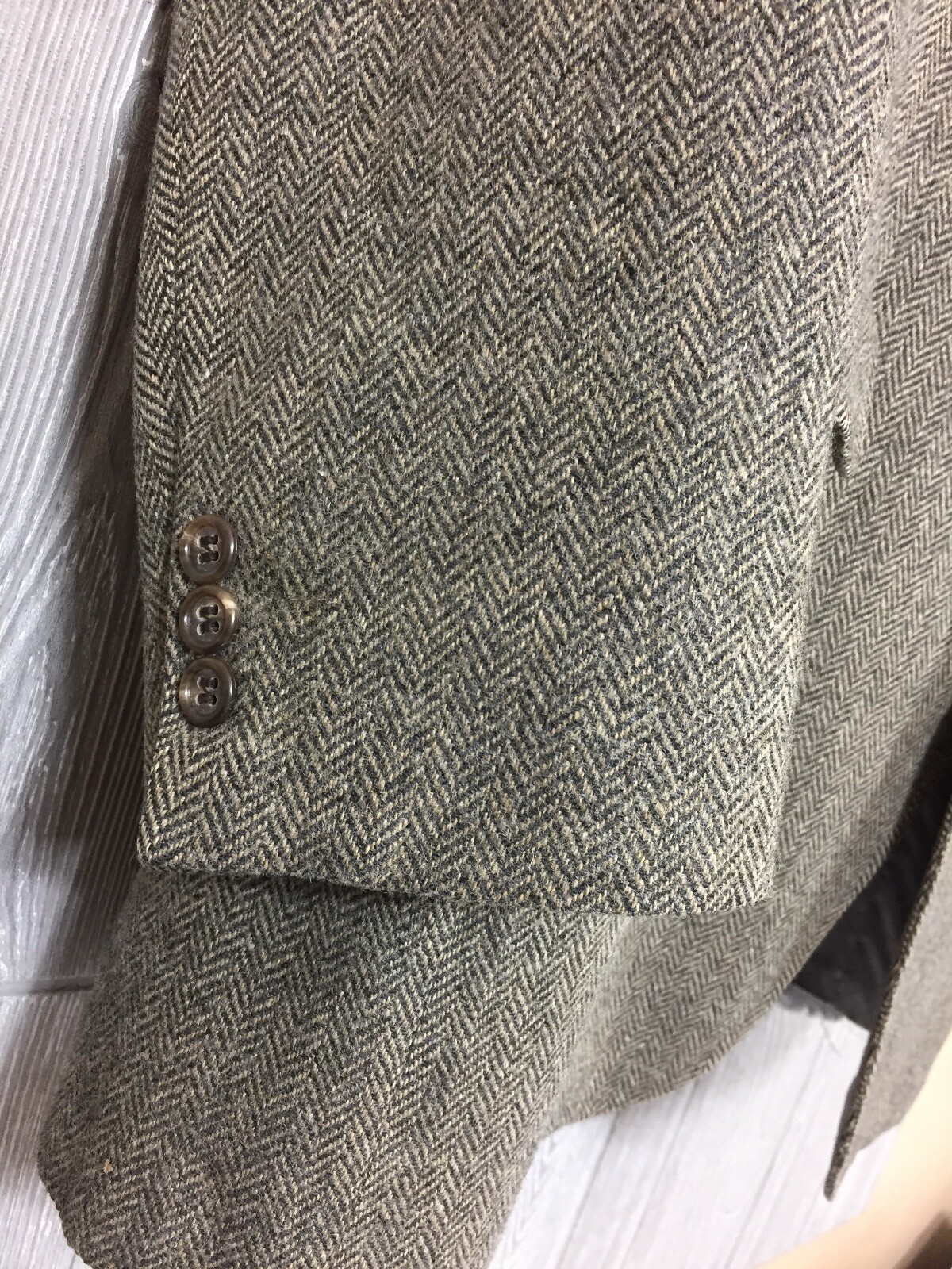 Jos A Bank Mens Herringbone Tweed Wool Blazer Sportco… Gem