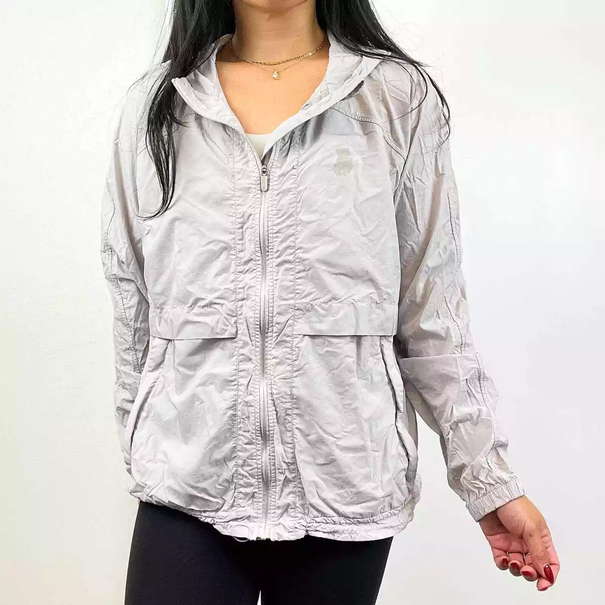 Lululemon Size 8 Lightweight Hooded Nylon Jacket Gray