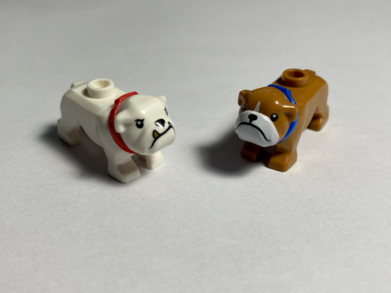 LEGO BULLDOG Minifig Minifigure Lot of 2 City Friends Dog Pet Animal NEW