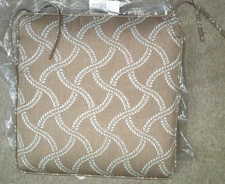 Frontgate Deluxe Small Dining Chair Patio Outdoor Cushion 17x17 Lattice Sway NEW