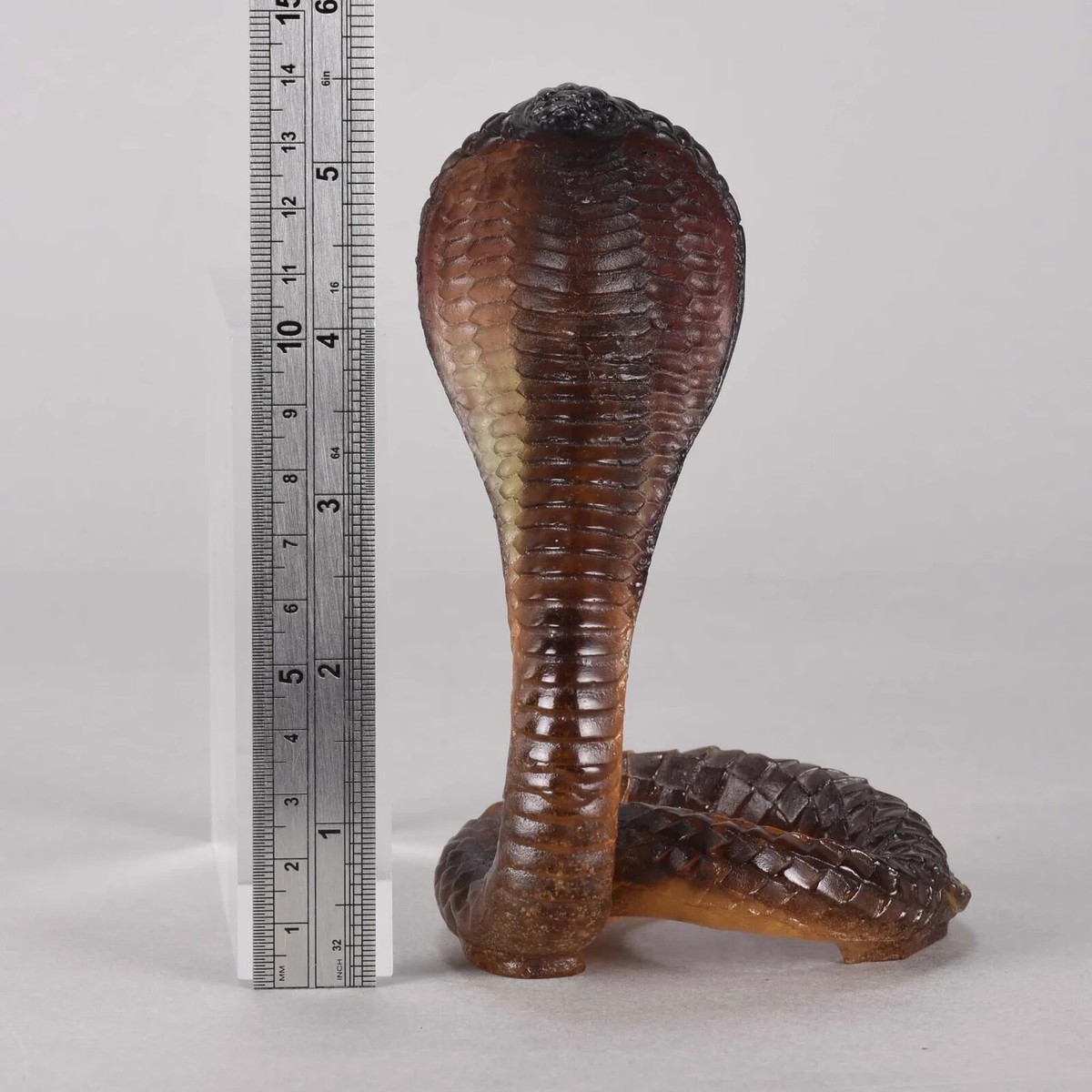 Daum France Animal Series Cobra Snake Crystal Glass w/BoxChestnut